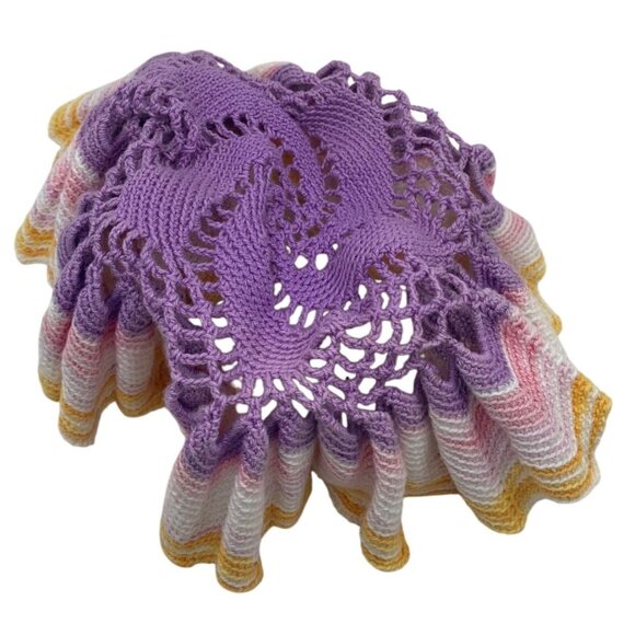 Vntg Crochet  Purple Yellow Doily Pleated Ruffled Table Place Mat Trivet Coaster - Picture 6 of 14